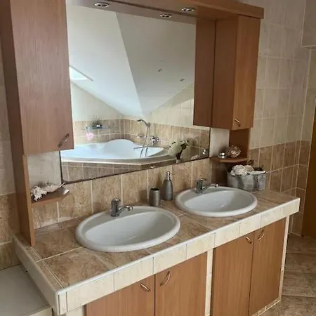 U Novotných Сasa de vacaciones *
